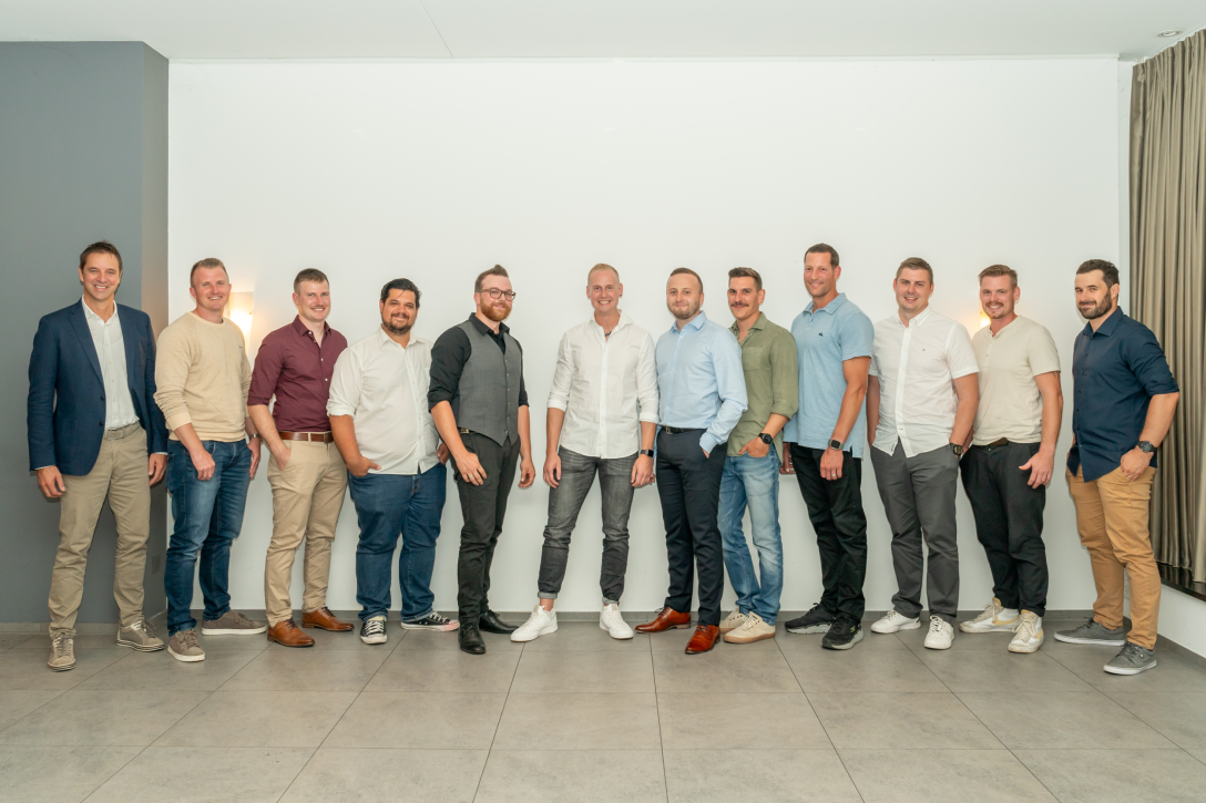 16 NEUE DIPLOMIERTE NETZELEKTRIKERMEISTER