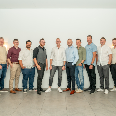 16 NEUE DIPLOMIERTE NETZELEKTRIKERMEISTER